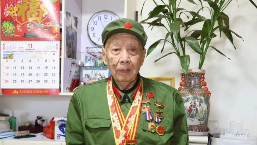 1955澳门论坛四肖八码,小猪佩奇妈妈宣布怀三胎,准确资料解释落实_户外版V4.37