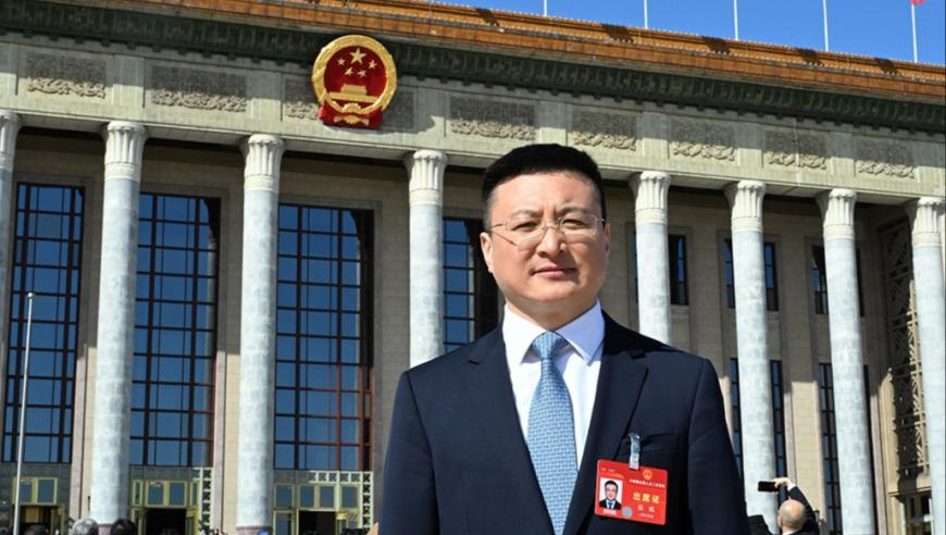 罗大美父亲希望凶手被判死刑,澳门6合天天彩开奖结果,精准解释落实的人生哲理_公测版V8.74